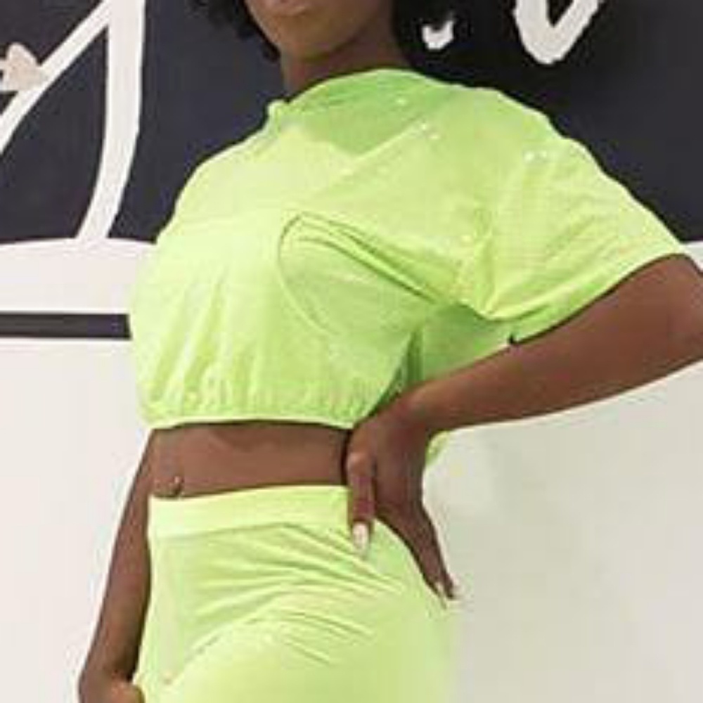 Women 2 piece set - Picture 2 of 2